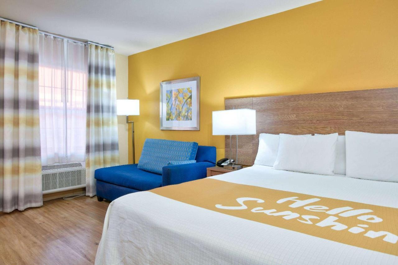 Days Inn By Wyndham Batesville Luaran gambar