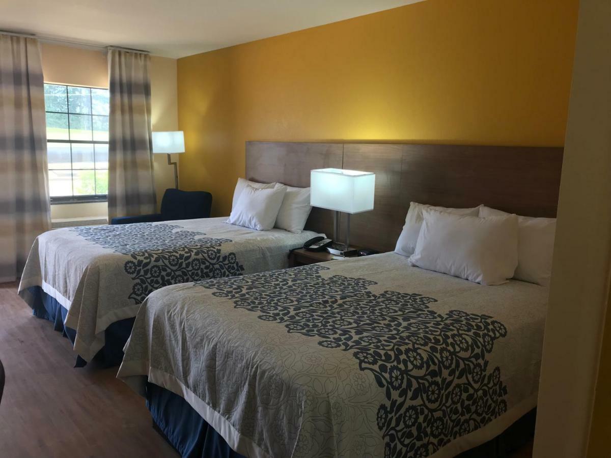 Days Inn By Wyndham Batesville Luaran gambar
